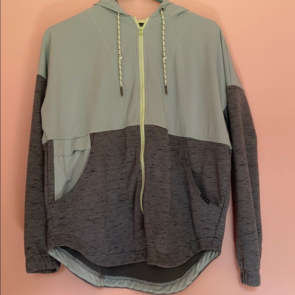 Women’s Columbia Zip Up Jacket
